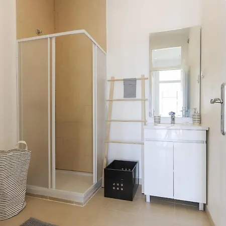 Santa Marta Deluxe By Homing Lisbon